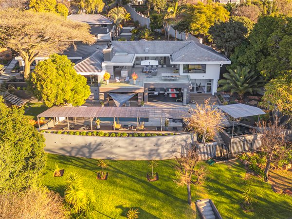 6 Bedroom House 6 Bedroom House