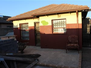 2 Bed House in Riverlea