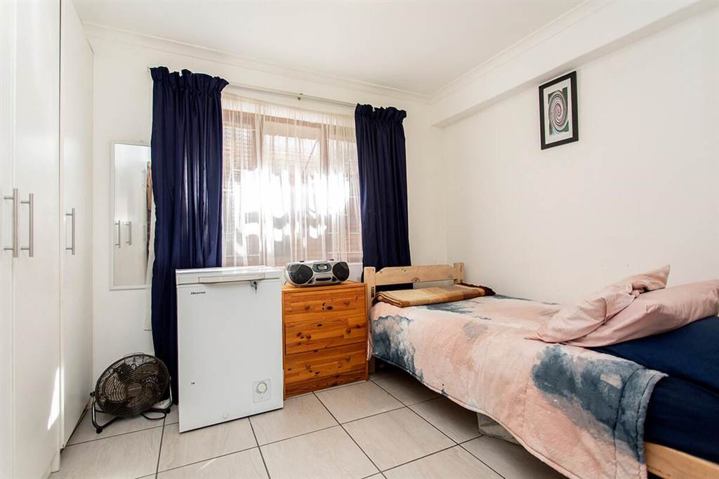 1 Bed Apartment in Morgenster photo number 11