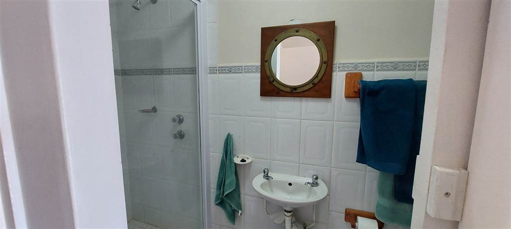 2 Bed Apartment in Myburgh Park photo number 17