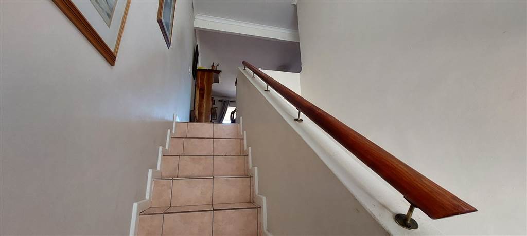 2 Bed Apartment in Myburgh Park photo number 22