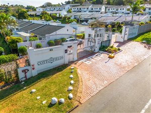 2 Bed Townhouse in Durban North