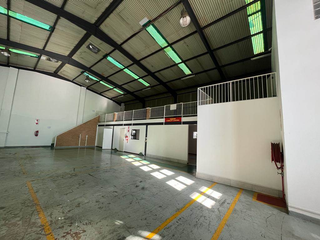 530  m² Industrial space in Edenvale photo number 4