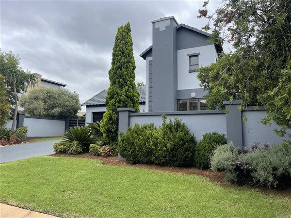 3 Bed House in Midstream Estate