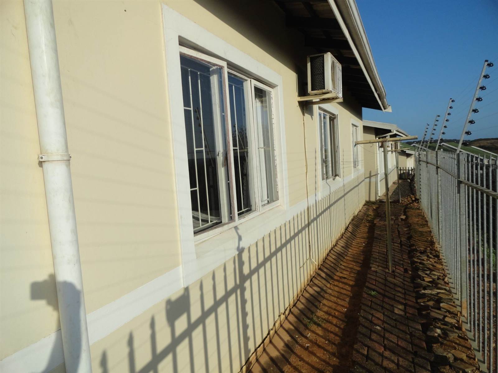 3 Bed Townhouse in Mt Edgecombe photo number 13
