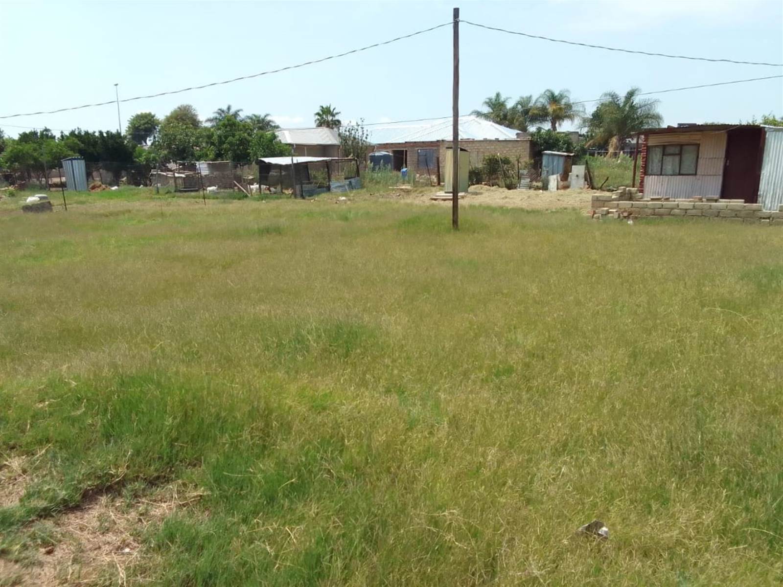 1800 m² Land available in Hammanskraal photo number 2
