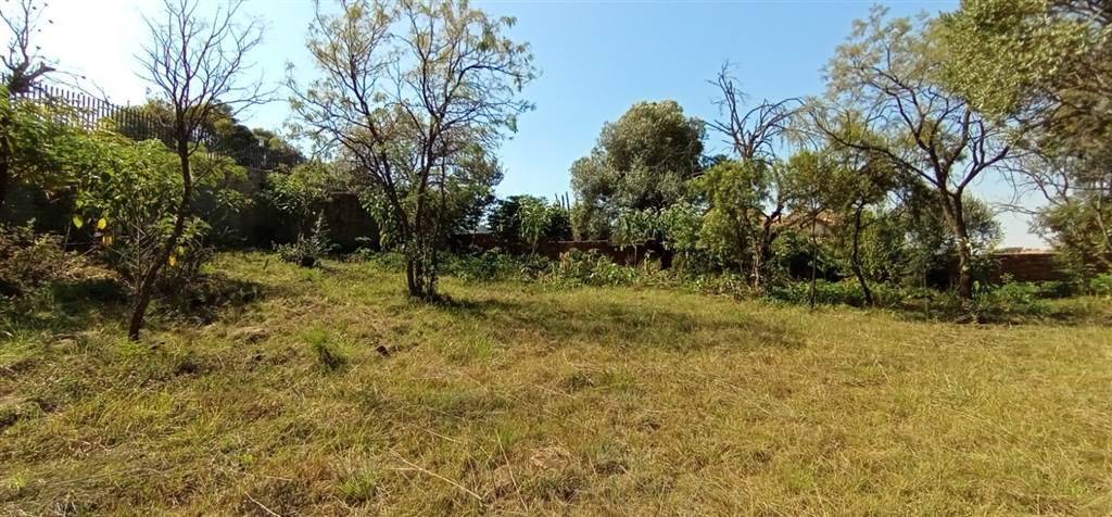 2276 m² Land available in Zwavelpoort photo number 7