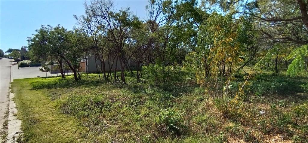 2276 m² Land available in Zwavelpoort photo number 3