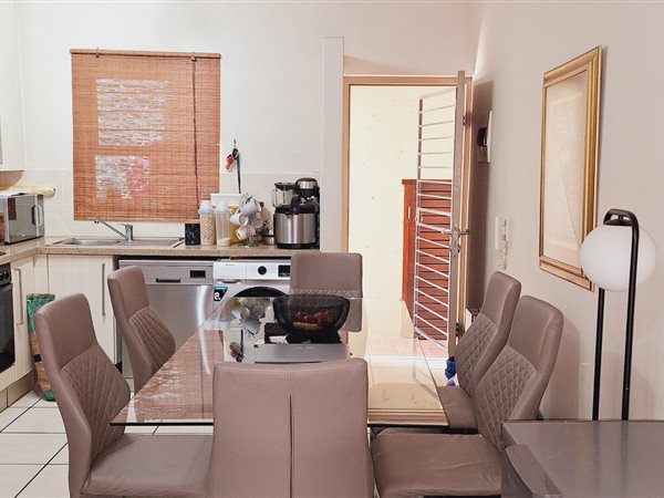 2 Bedroom Apartment 2 Bedroom Apartment