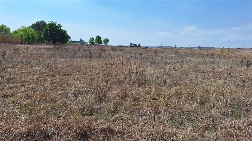 2.2 ha Land available in Endicott photo number 4
