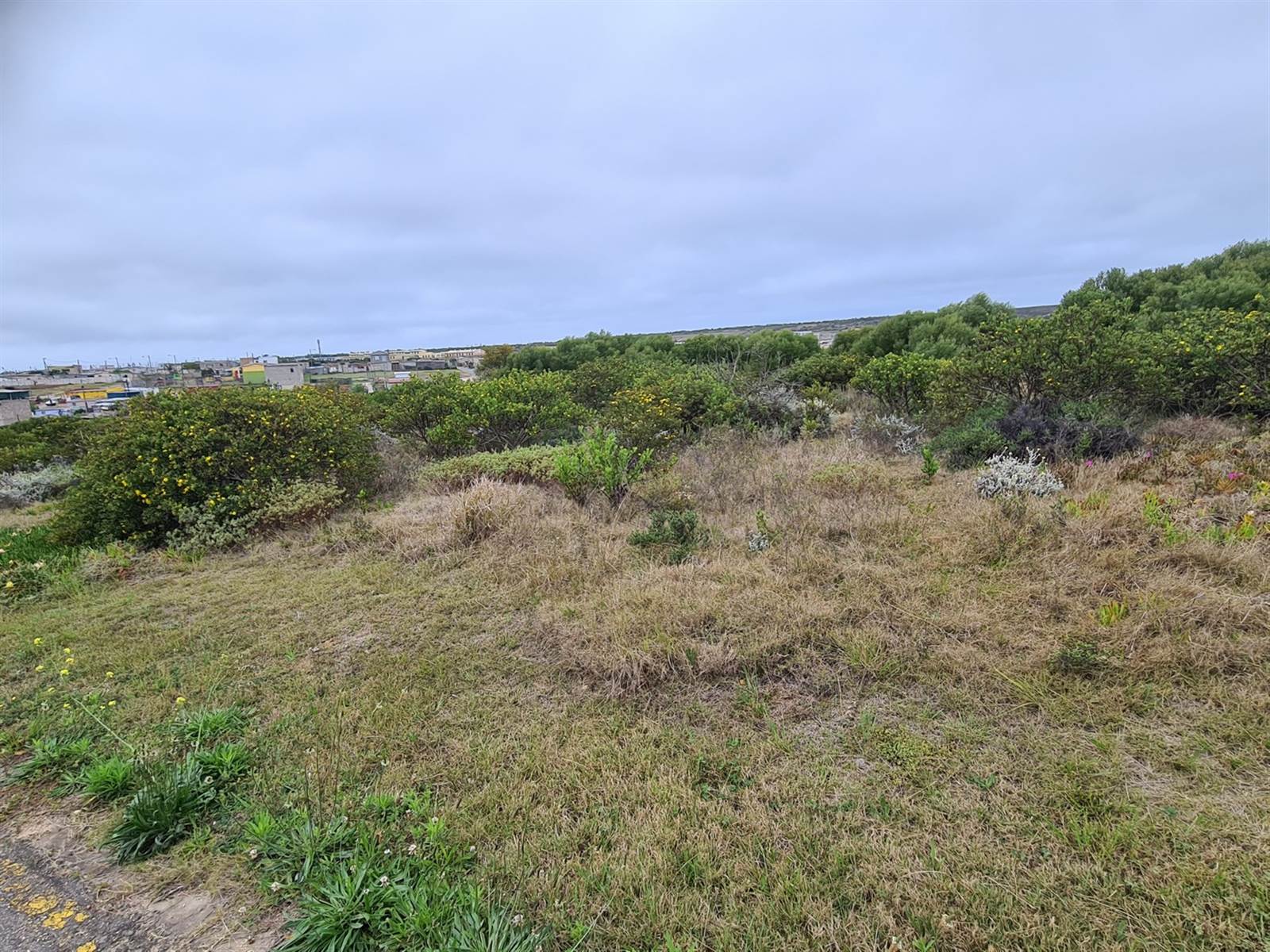 1300 m² Land available in Mossel Bay Central photo number 7
