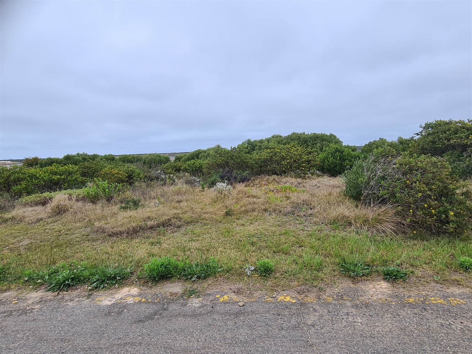 1300 m² Land available in Mossel Bay Central photo number 9
