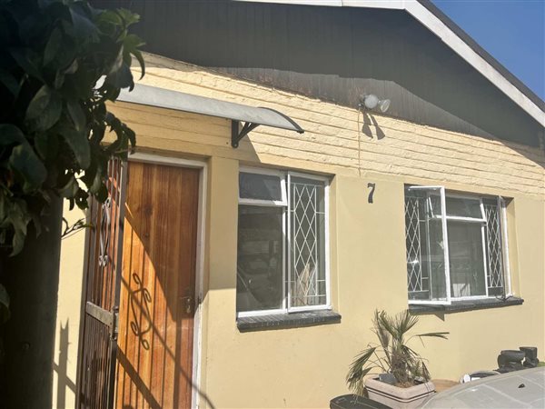 1 Bed Garden Cottage in Illiondale