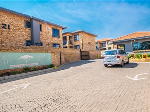 2 Bed Apartment in Cloverdene