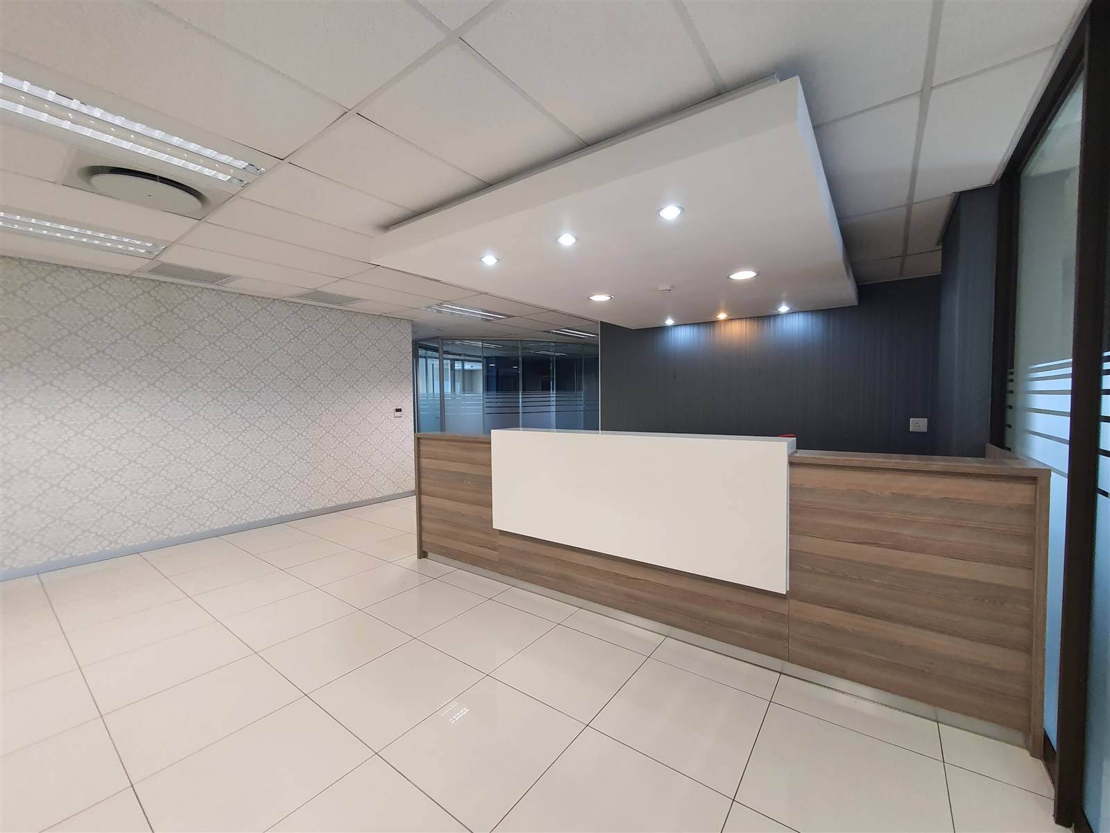 340  m² Commercial space in Greenstone Hill photo number 6