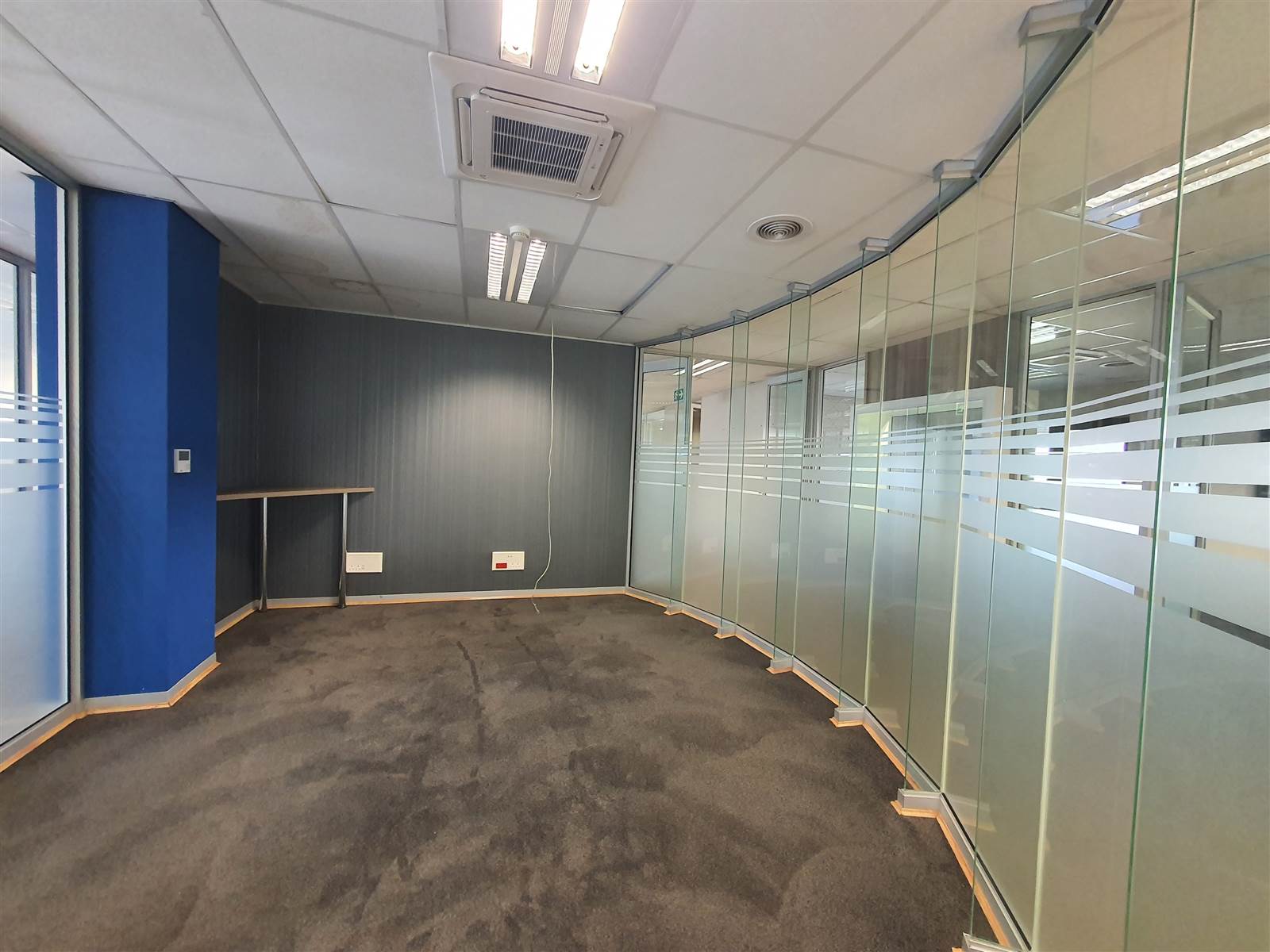 340  m² Commercial space in Greenstone Hill photo number 8