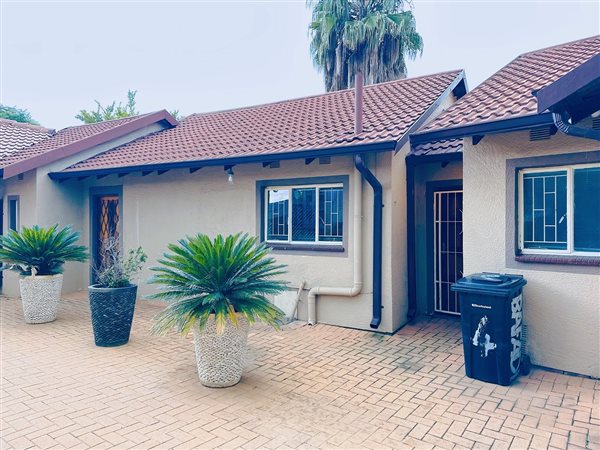 3 Bedroom House 3 Bedroom House