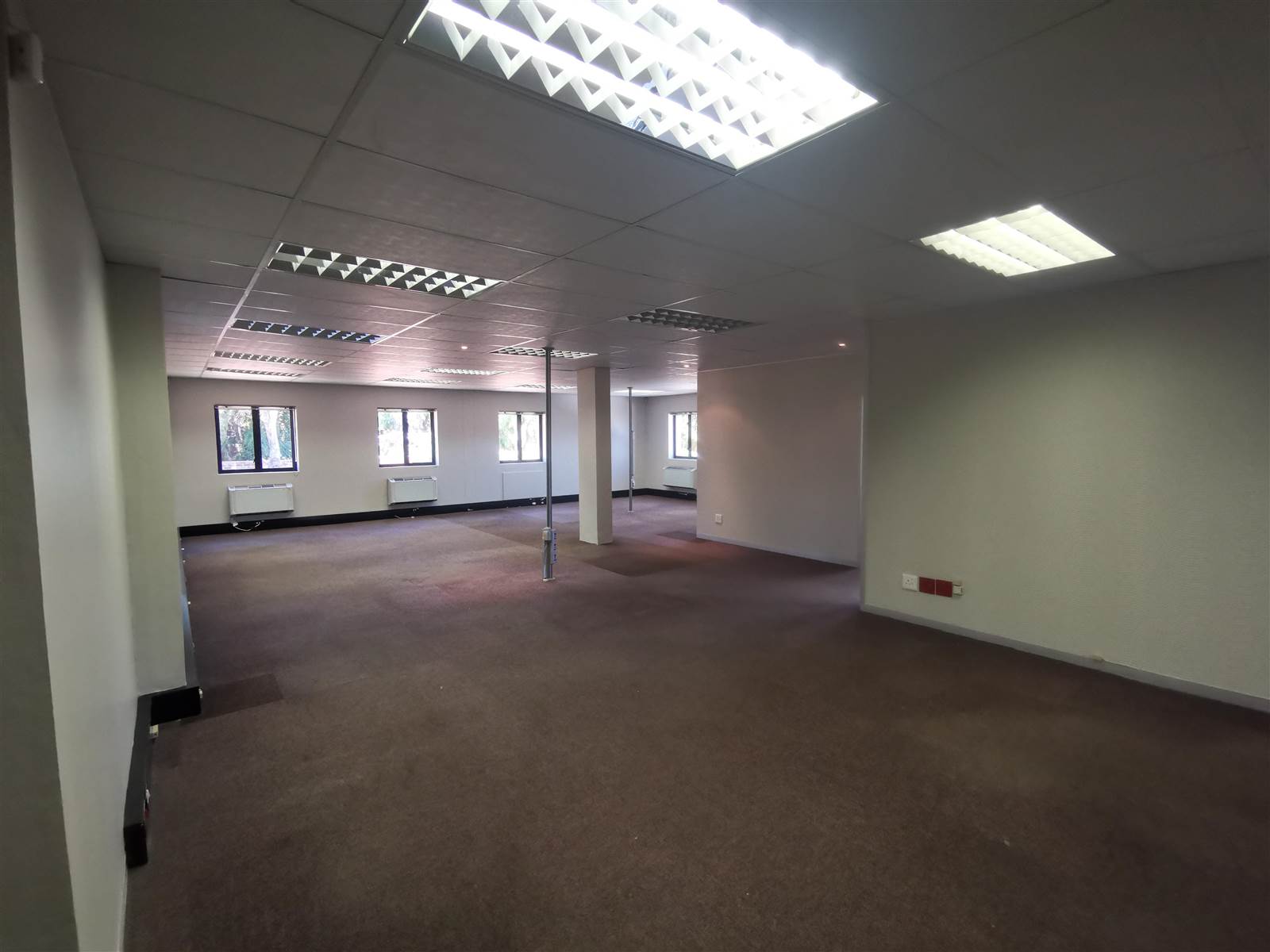 295  m² Commercial space in Strubens Valley photo number 22