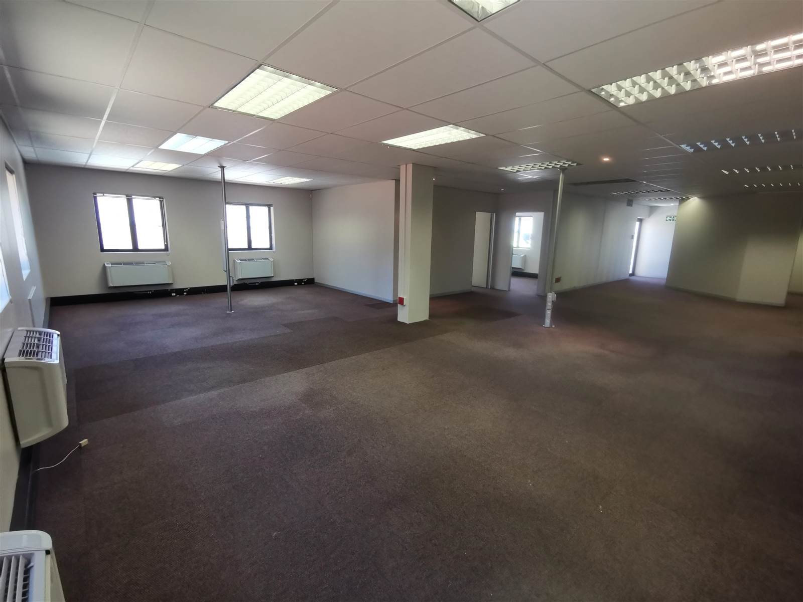 295  m² Commercial space in Strubens Valley photo number 21