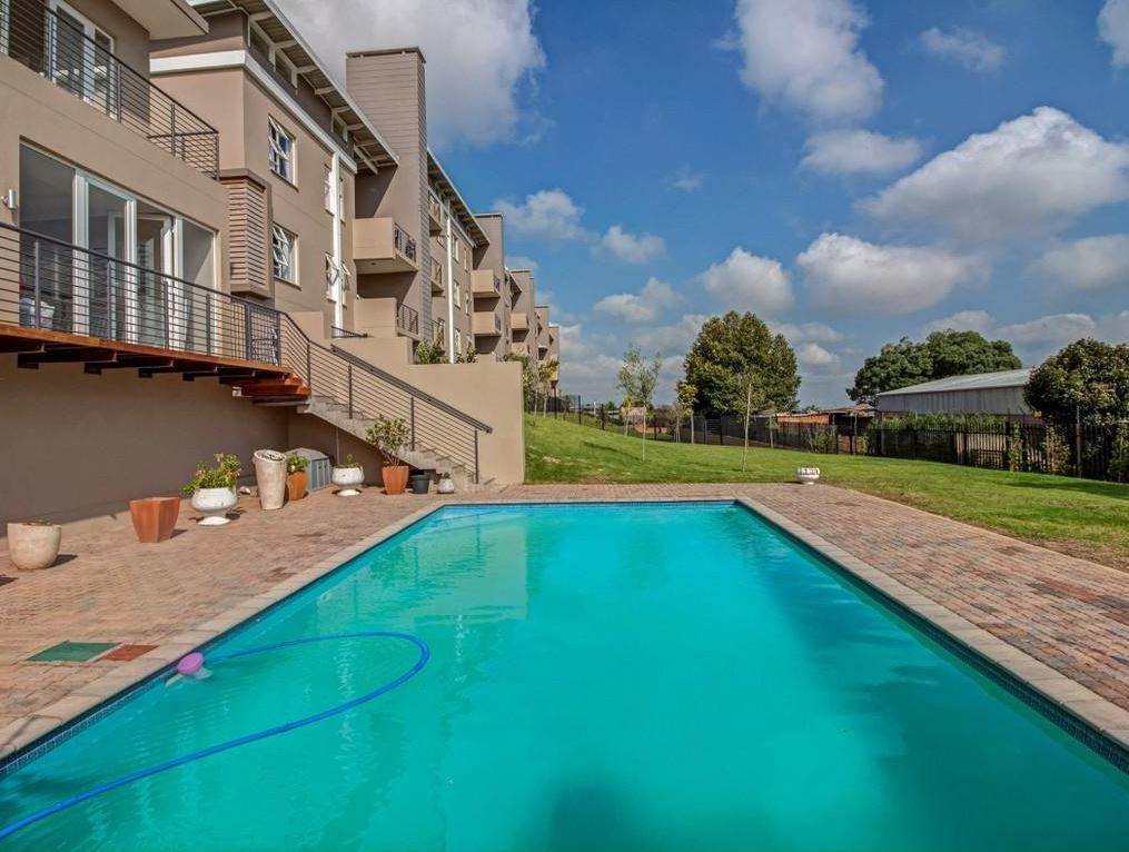 1 Bed Apartment in Randburg Central photo number 12