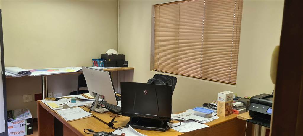 50  m² Office Space in Nelspruit photo number 5