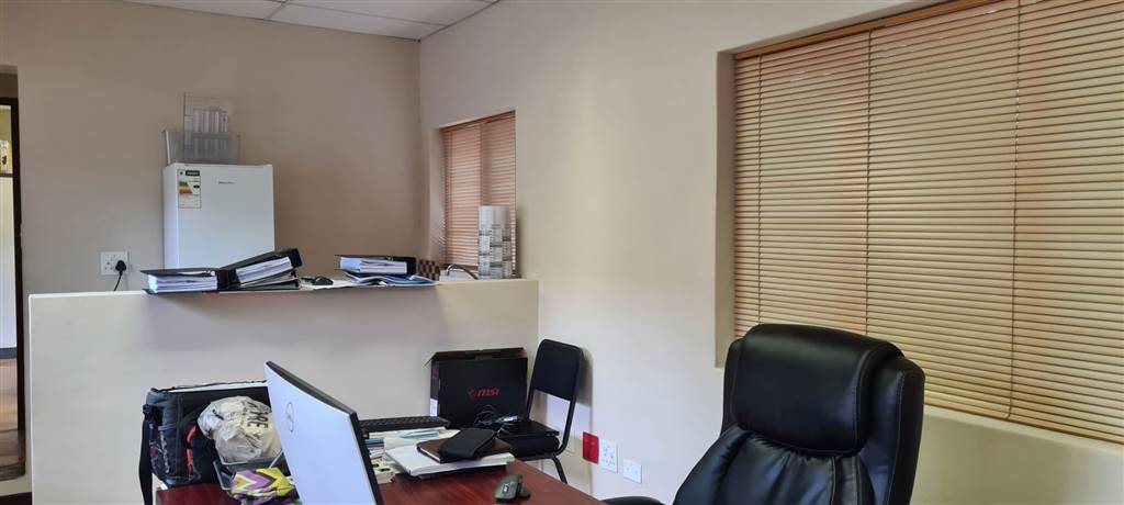 50  m² Office Space in Nelspruit photo number 4
