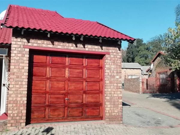 3 Bed Townhouse in Witbank