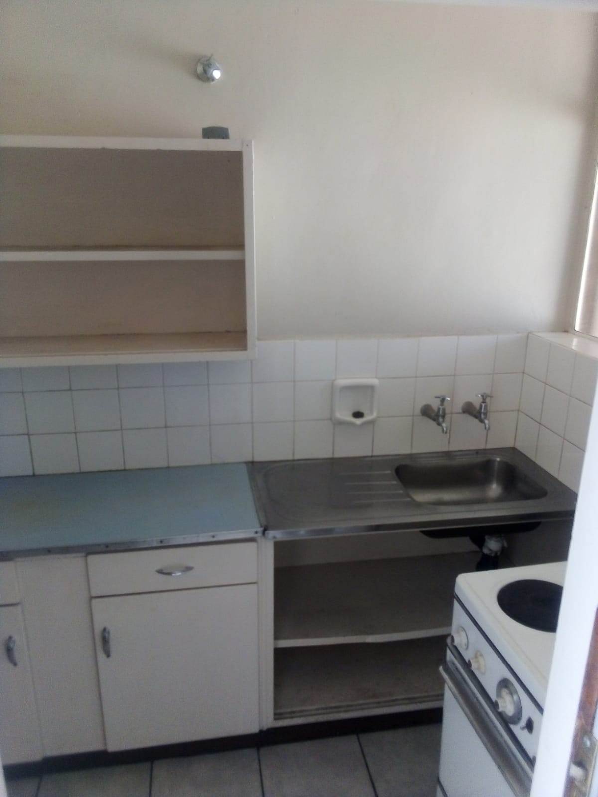 1 Bed Flat in Gezina photo number 6