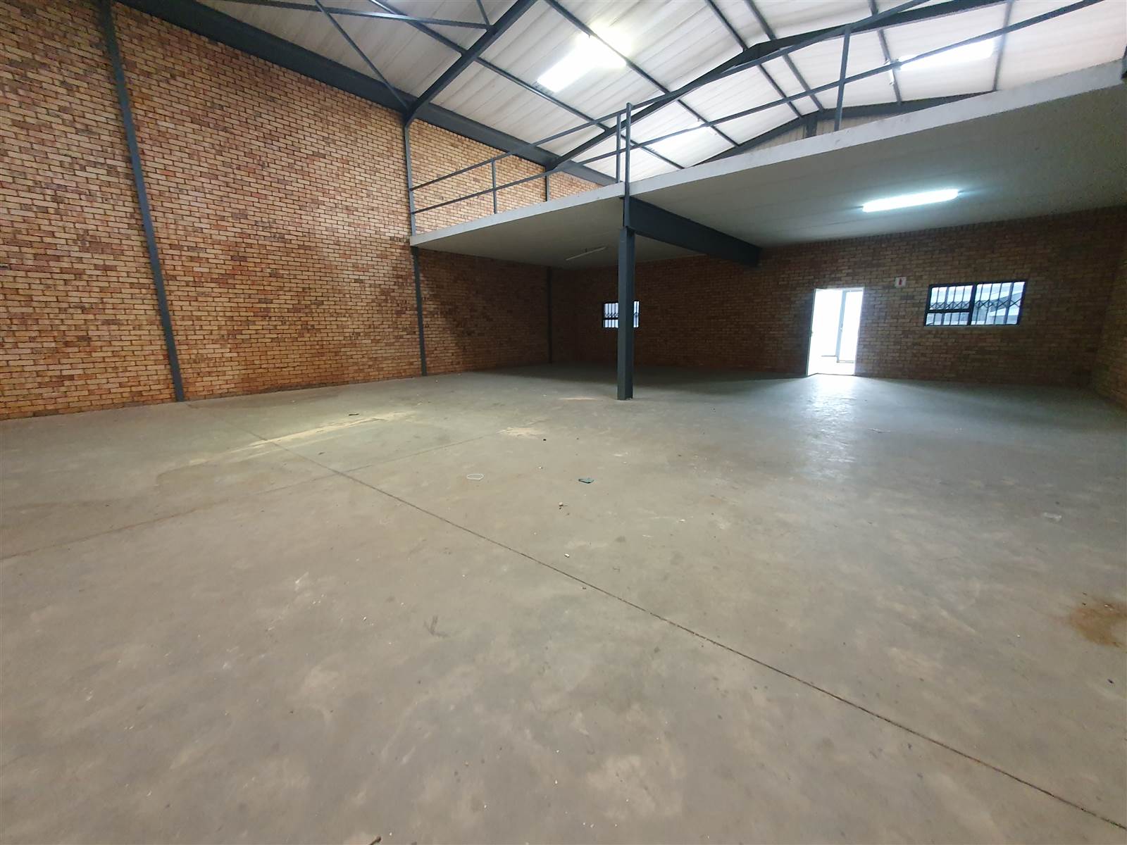 460  m² Industrial space in Ormonde photo number 6