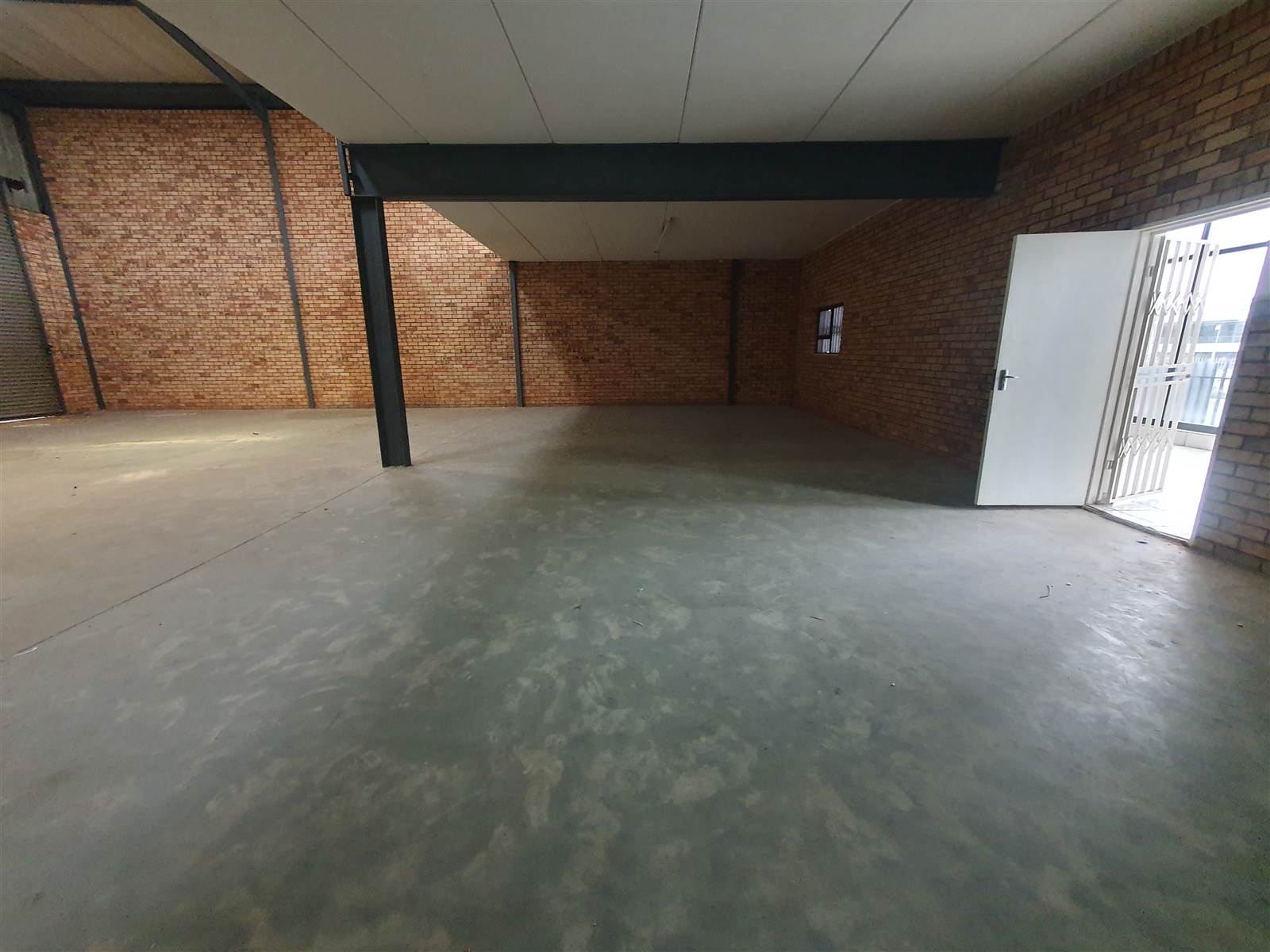 460  m² Industrial space in Ormonde photo number 8