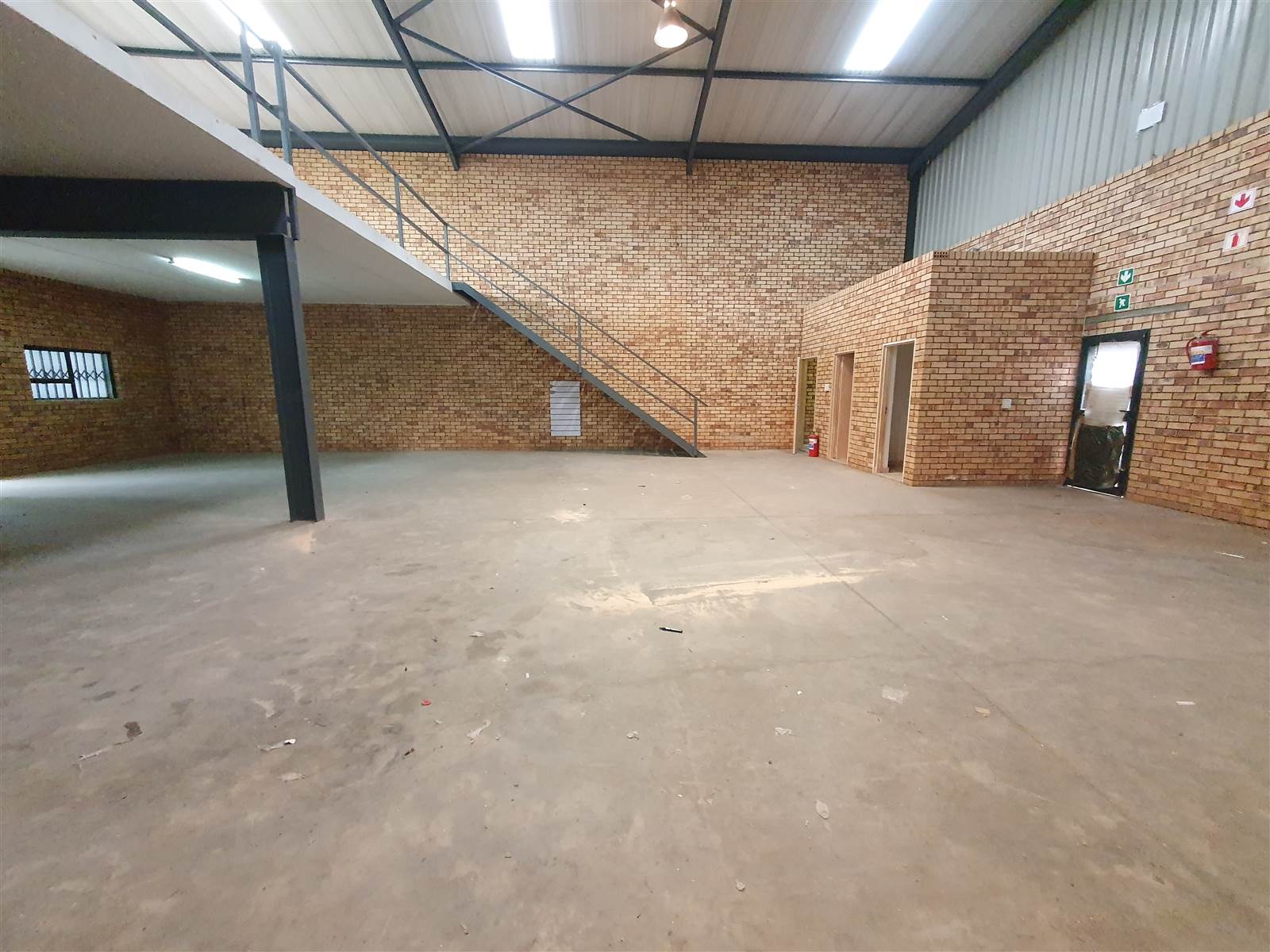 460  m² Industrial space in Ormonde photo number 5