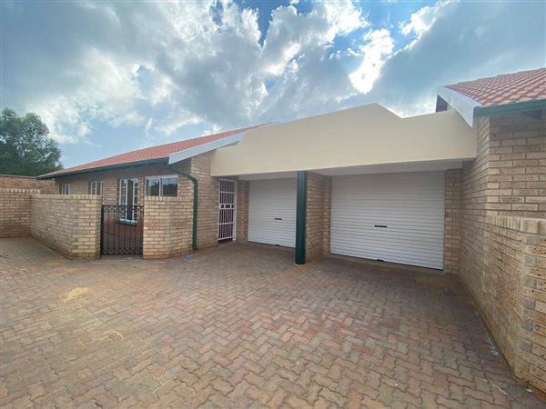 3 Bedroom Townhouse