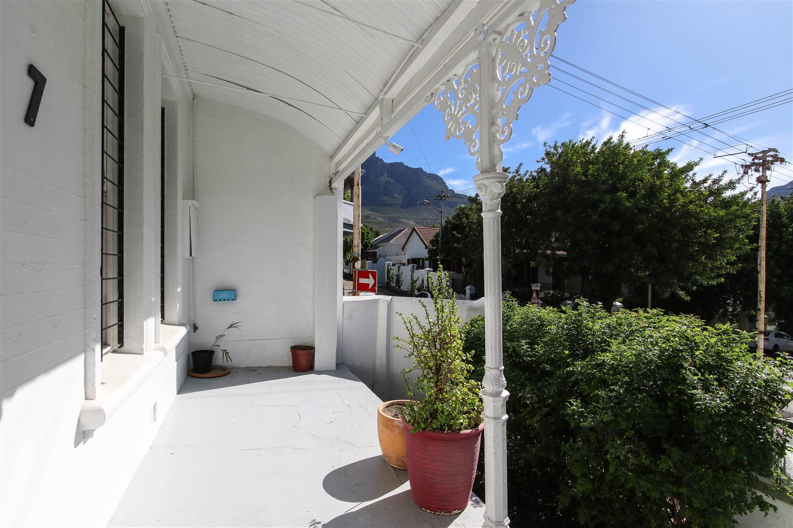 3 Bed House in Vredehoek photo number 4