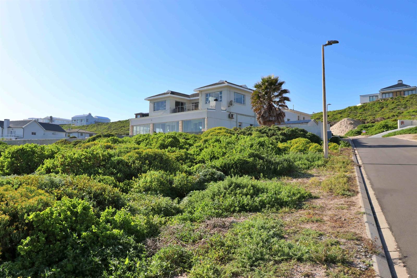 820 m² Land available in Yzerfontein photo number 6