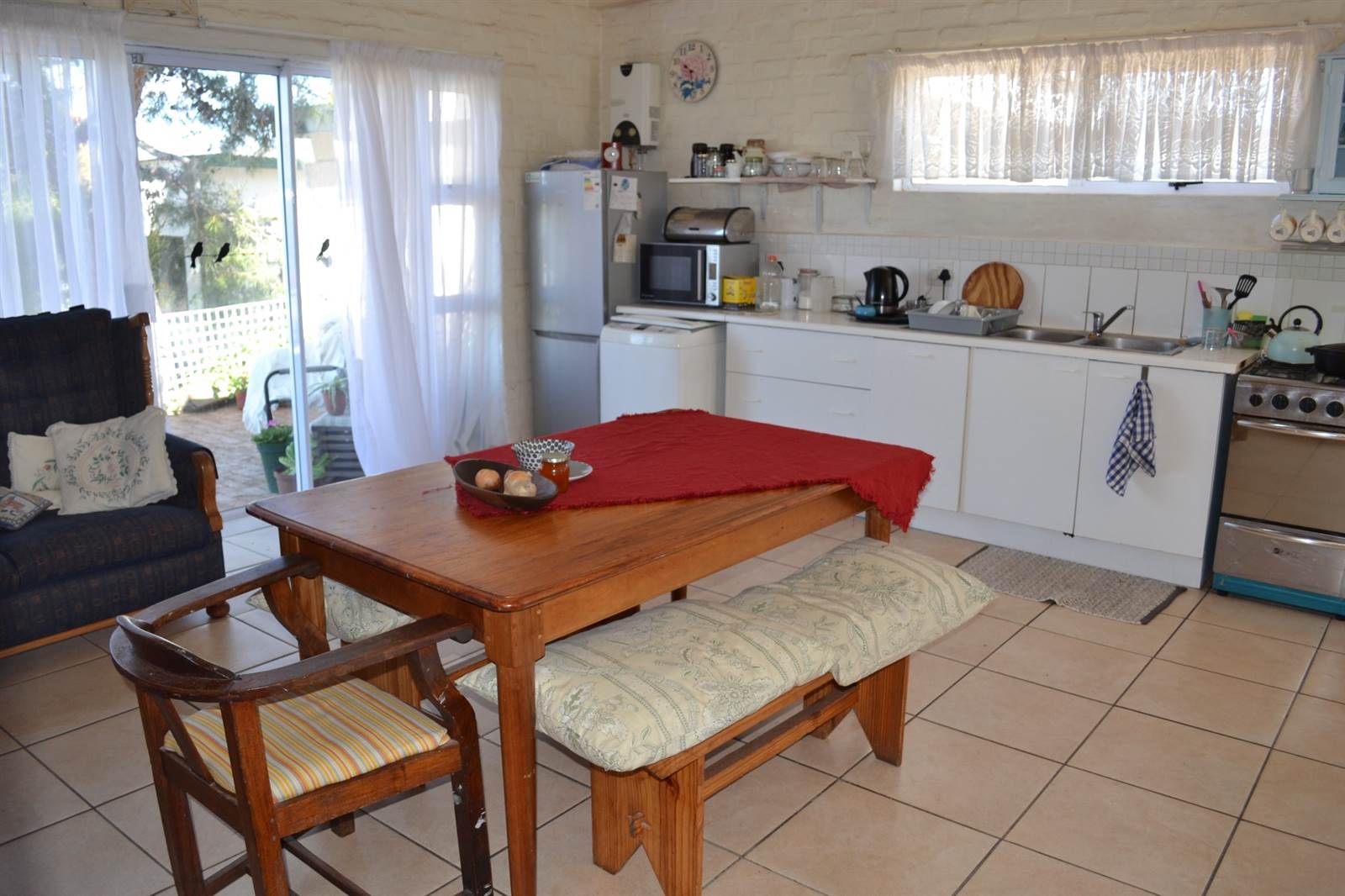 2 Bed House in Calitzdorp photo number 3