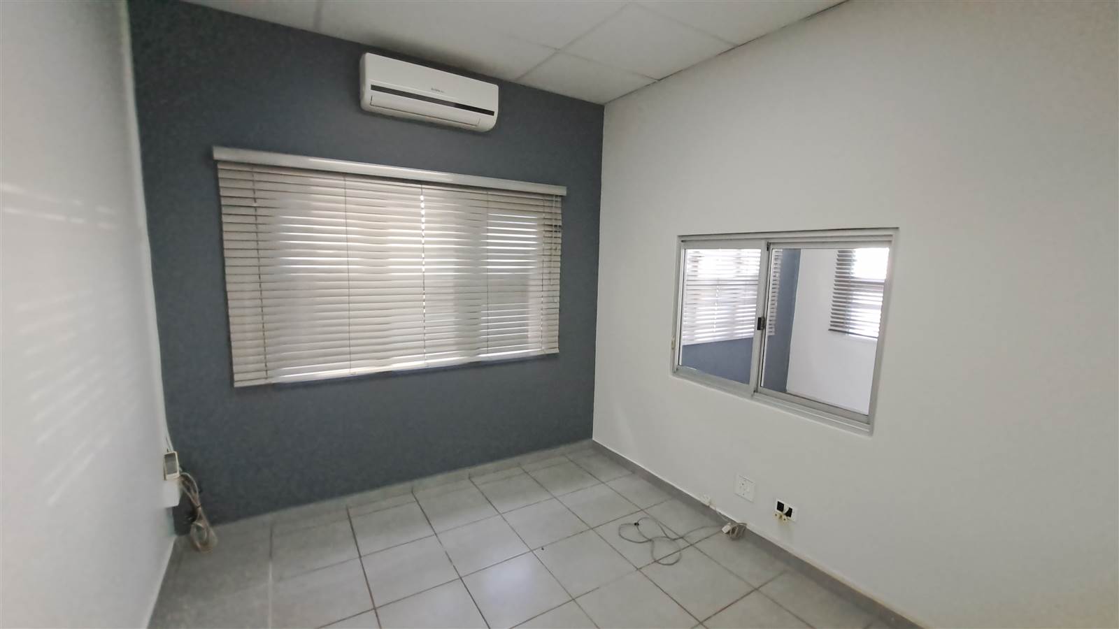 350  m² Commercial space in Richards Bay Central photo number 12