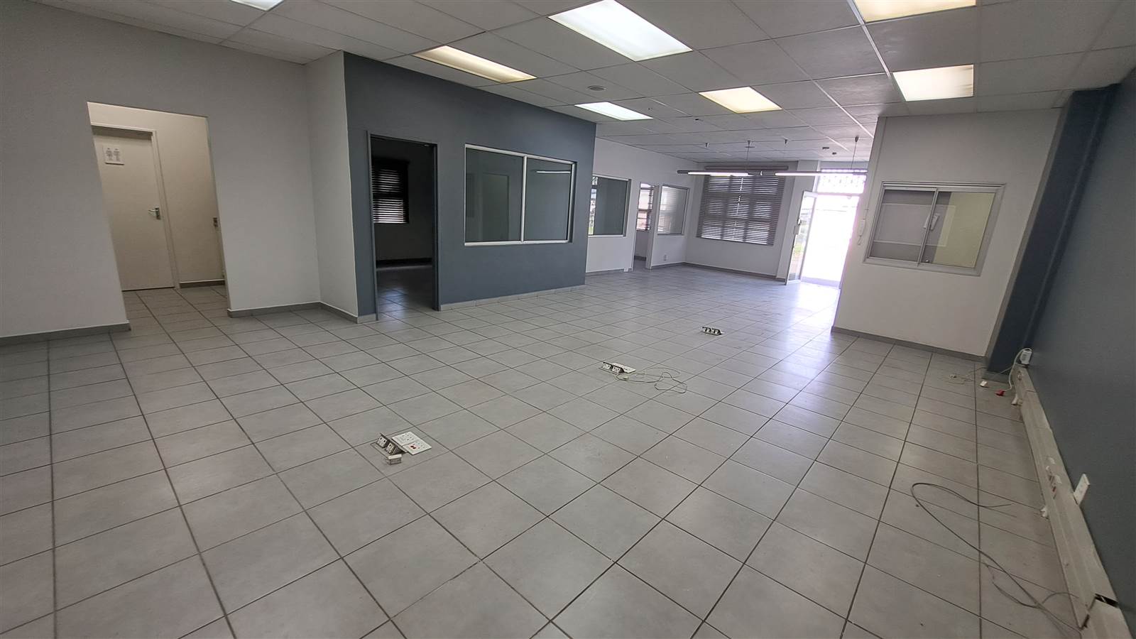 350  m² Commercial space in Richards Bay Central photo number 9