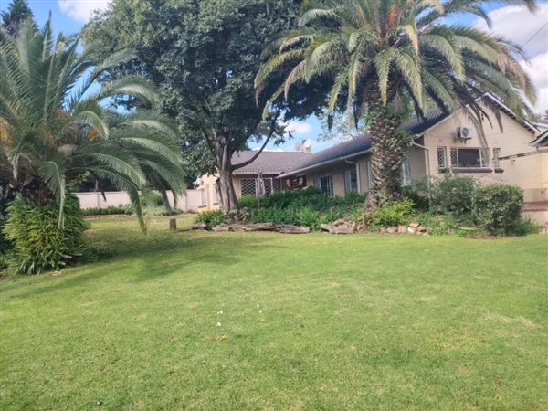 3 Bedroom House 3 Bedroom House