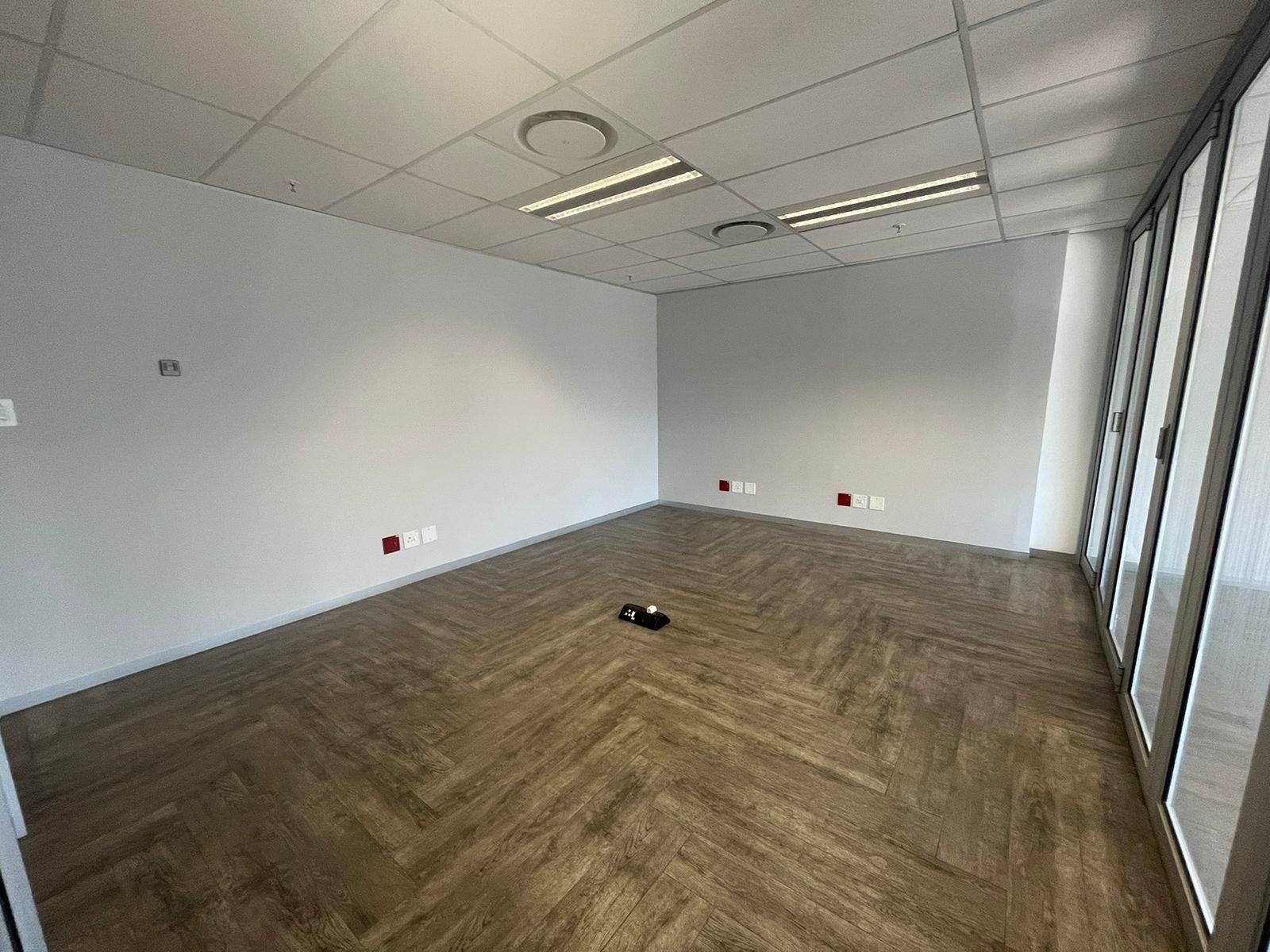 707  m² Commercial space in Sandown photo number 14