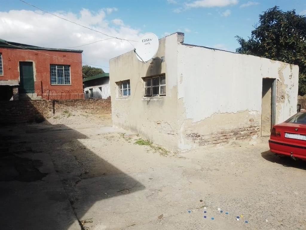 5 Bed House in West Turffontein photo number 20