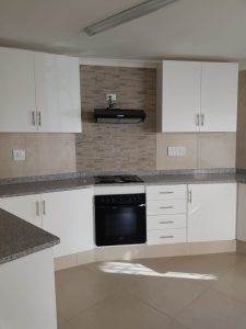 2 Bed Apartment in Overport photo number 3