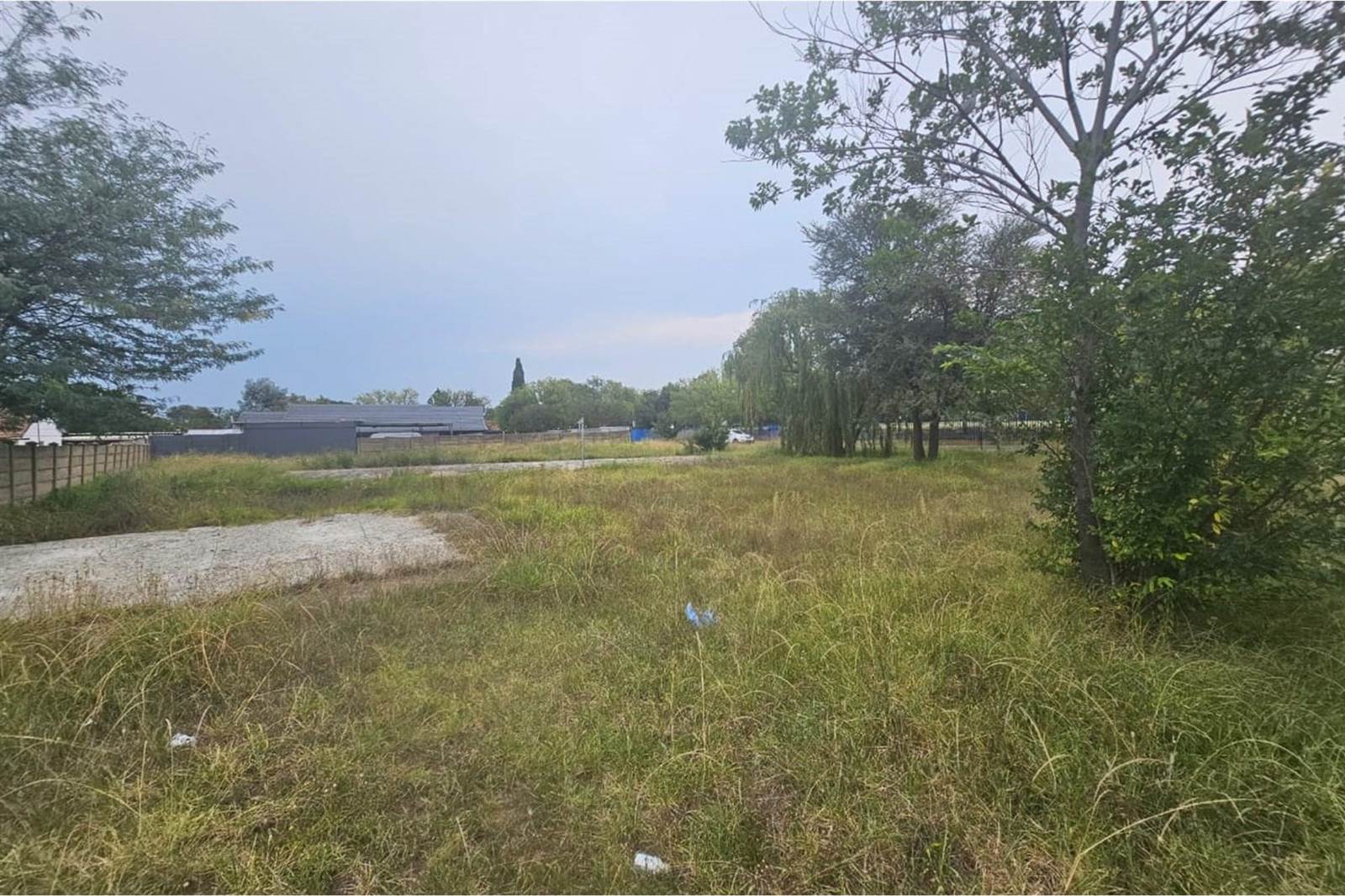 1187 m² Land available in Secunda photo number 2