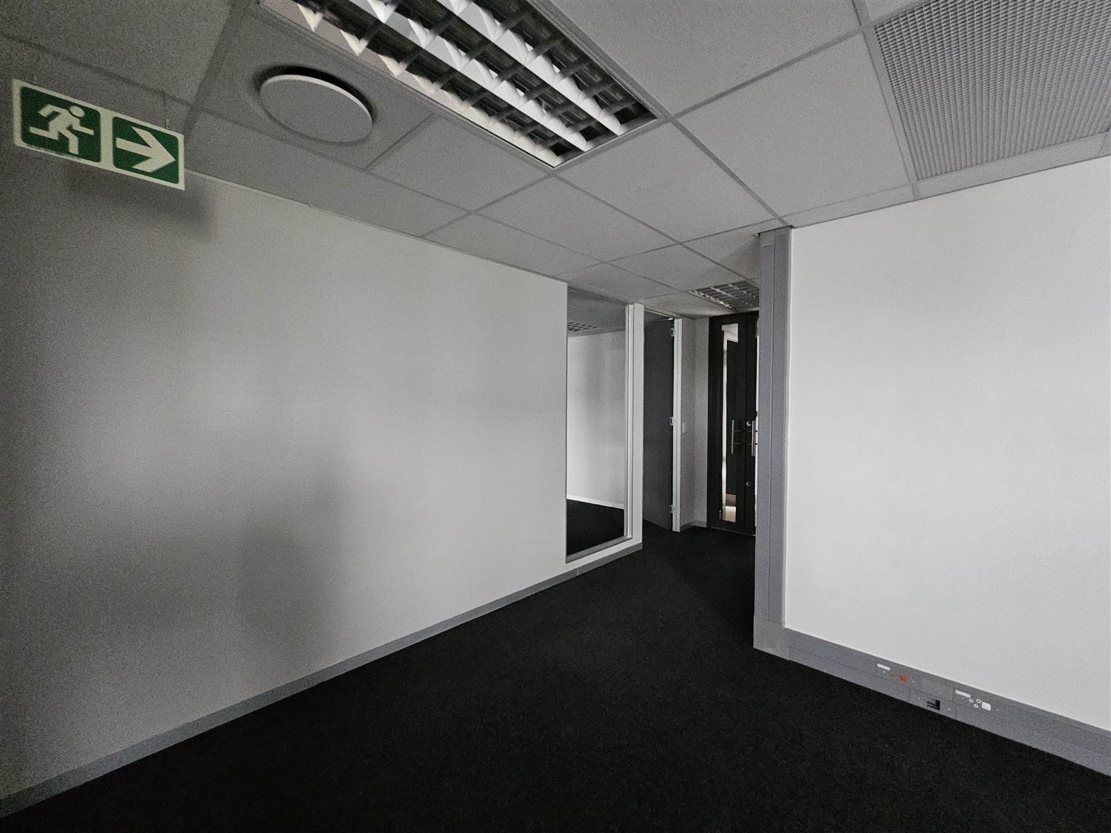 500  m² Commercial space in Highveld photo number 9