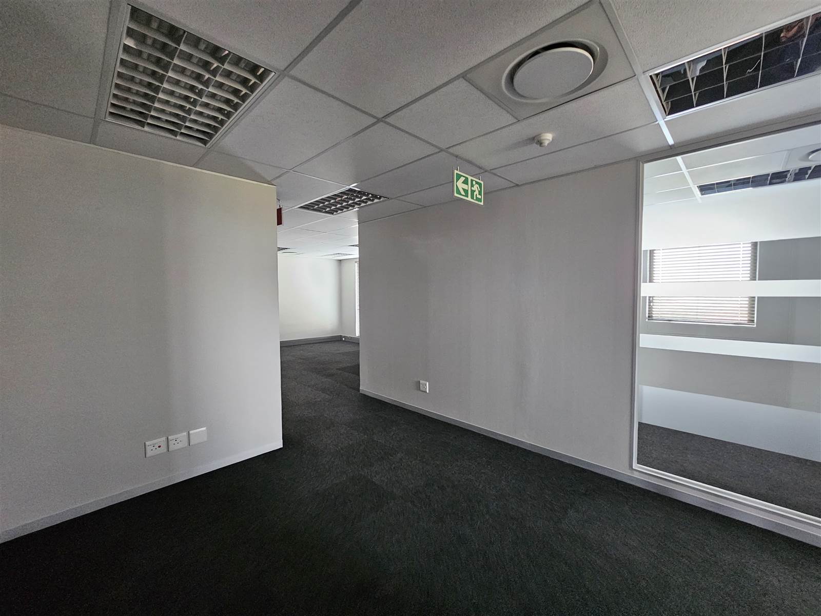500  m² Commercial space in Highveld photo number 15