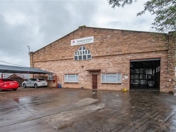1150  m² Industrial space in White River