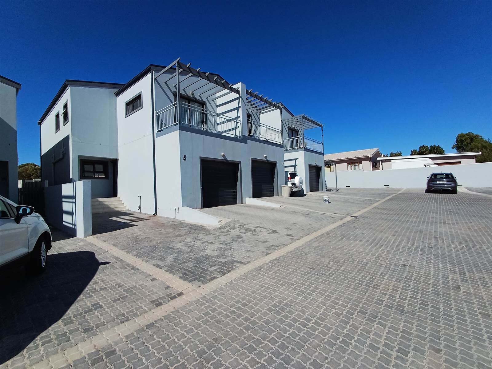 3 Bed Townhouse in Vredenburg photo number 30
