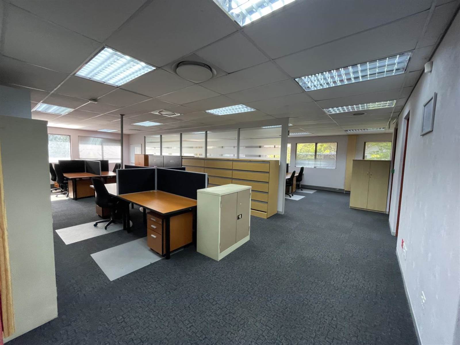 600  m² Office Space in Route 21 Business Park photo number 6