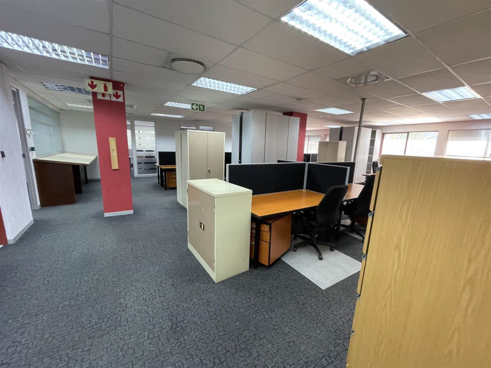 600  m² Office Space in Route 21 Business Park photo number 3