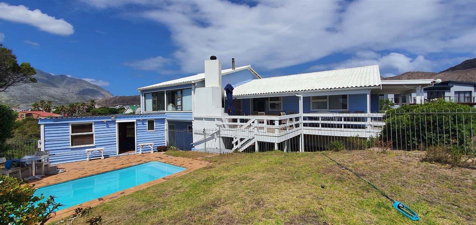 3 Bed House in Pringle Bay photo number 23
