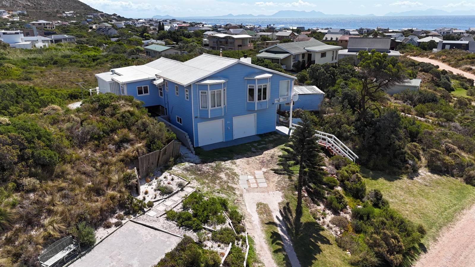 3 Bed House in Pringle Bay photo number 26